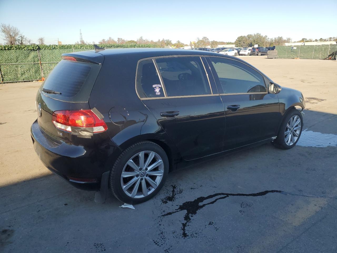 Image 3 of 2014 VOLKSWAGEN GOLF  2014 with VIN WVWDM7AJ6EW000160