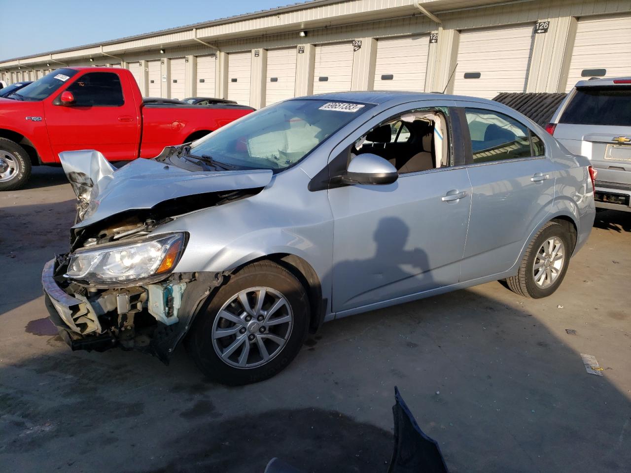 Image 1 of 2018 CHEVROLET SONIC LT 2018 with VIN 1G1JD5SG5J4104941