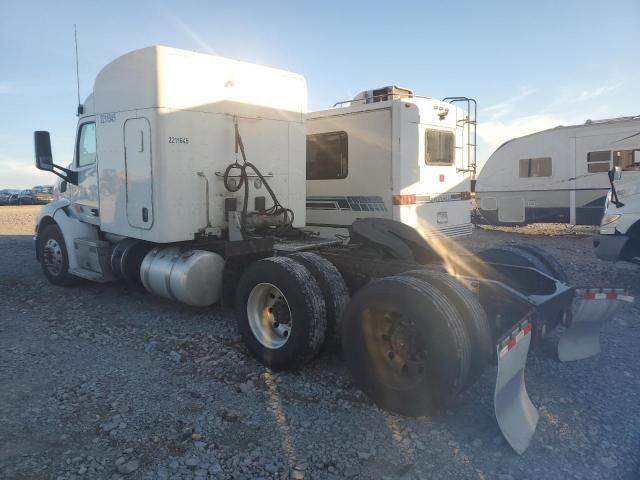 Image 3 of 2016 PETERBILT 579  2016 with VIN 1XPBDP9X1GD335629