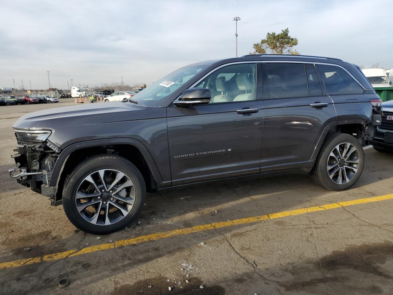 Image 1 of 2022 JEEP GRAND CHEROKEE OVERLAND 2022 with VIN 1C4RJHDG1N8564209