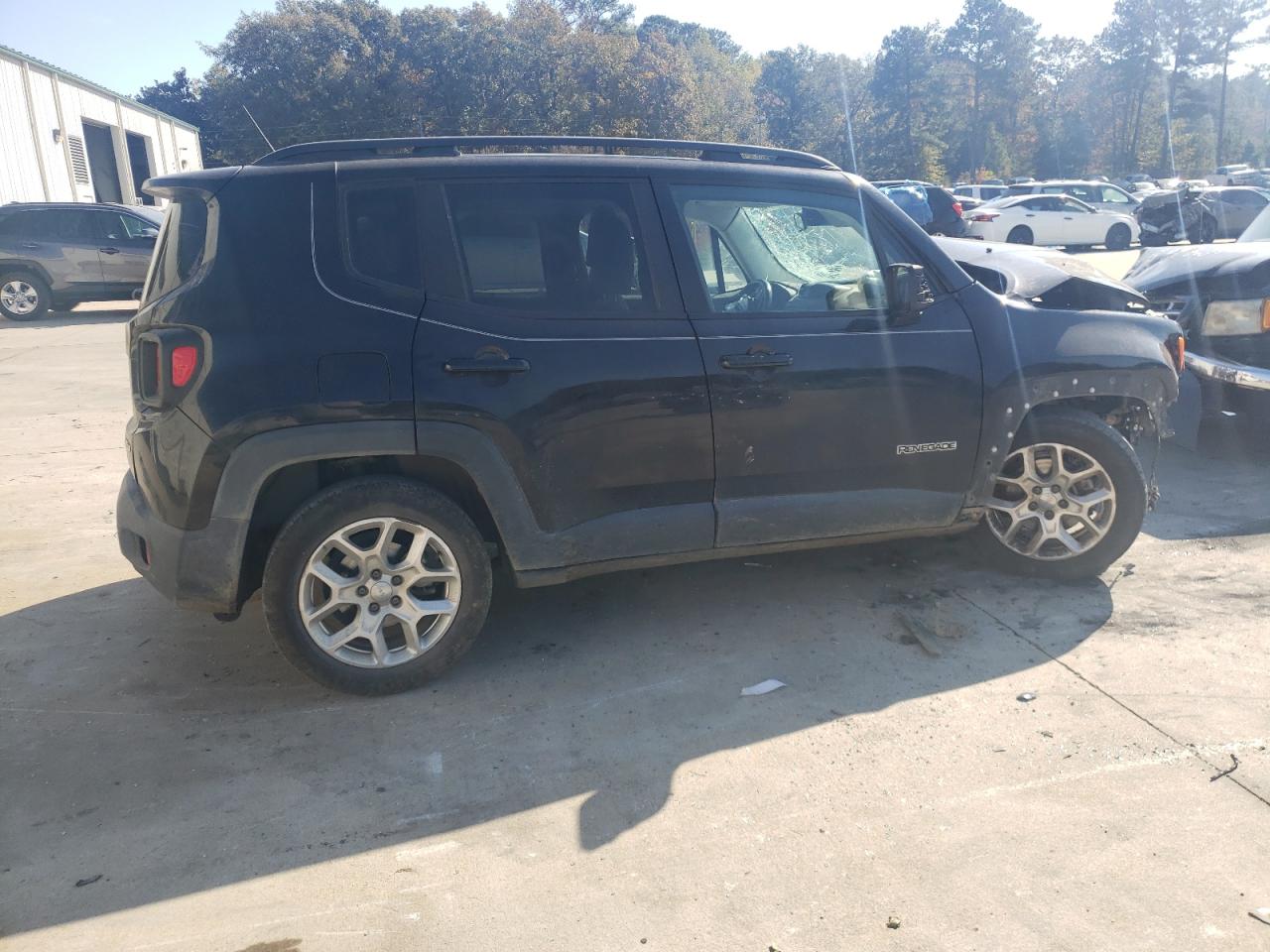Obraz 3 z 2015 JEEP RENEGADE LATITUDE 2015 z VIN ZACCJABT5FPB35176