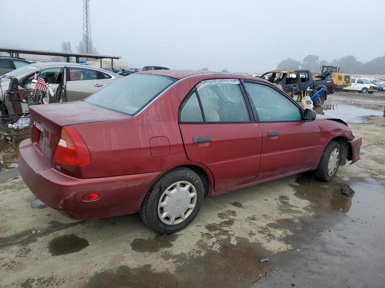 Obraz 3 z 2000 MITSUBISHI MIRAGE DE 2000 z VIN JA3AY26C0YU015062