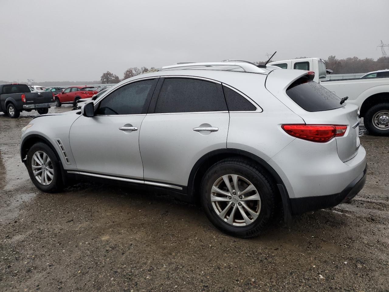 Obraz 2 z 2009 INFINITI FX35  2009 z VIN JNRAS18W59M155176