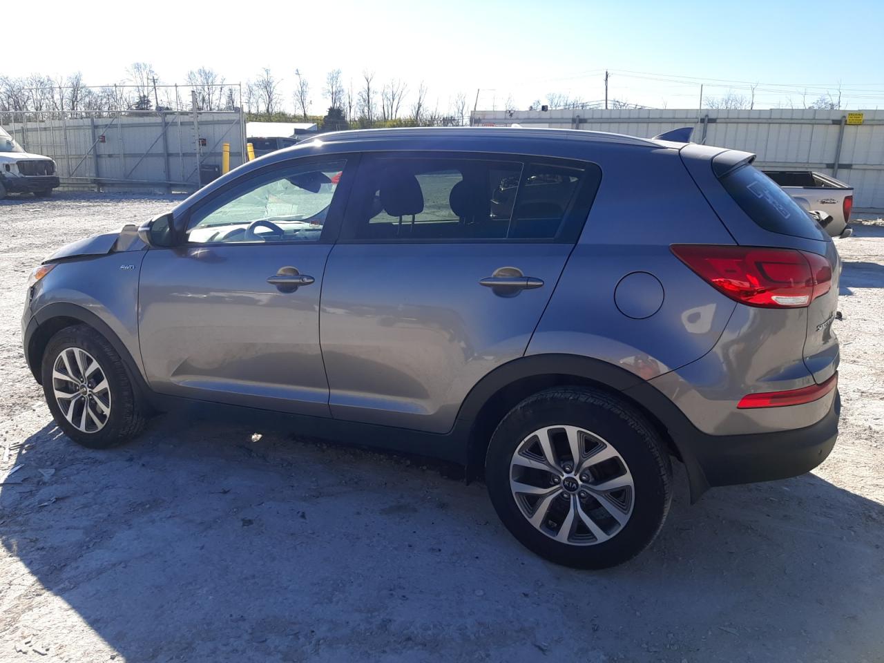 Image 2 of 2014 KIA SPORTAGE LX 2014 with VIN KNDPBCAC4E7650323