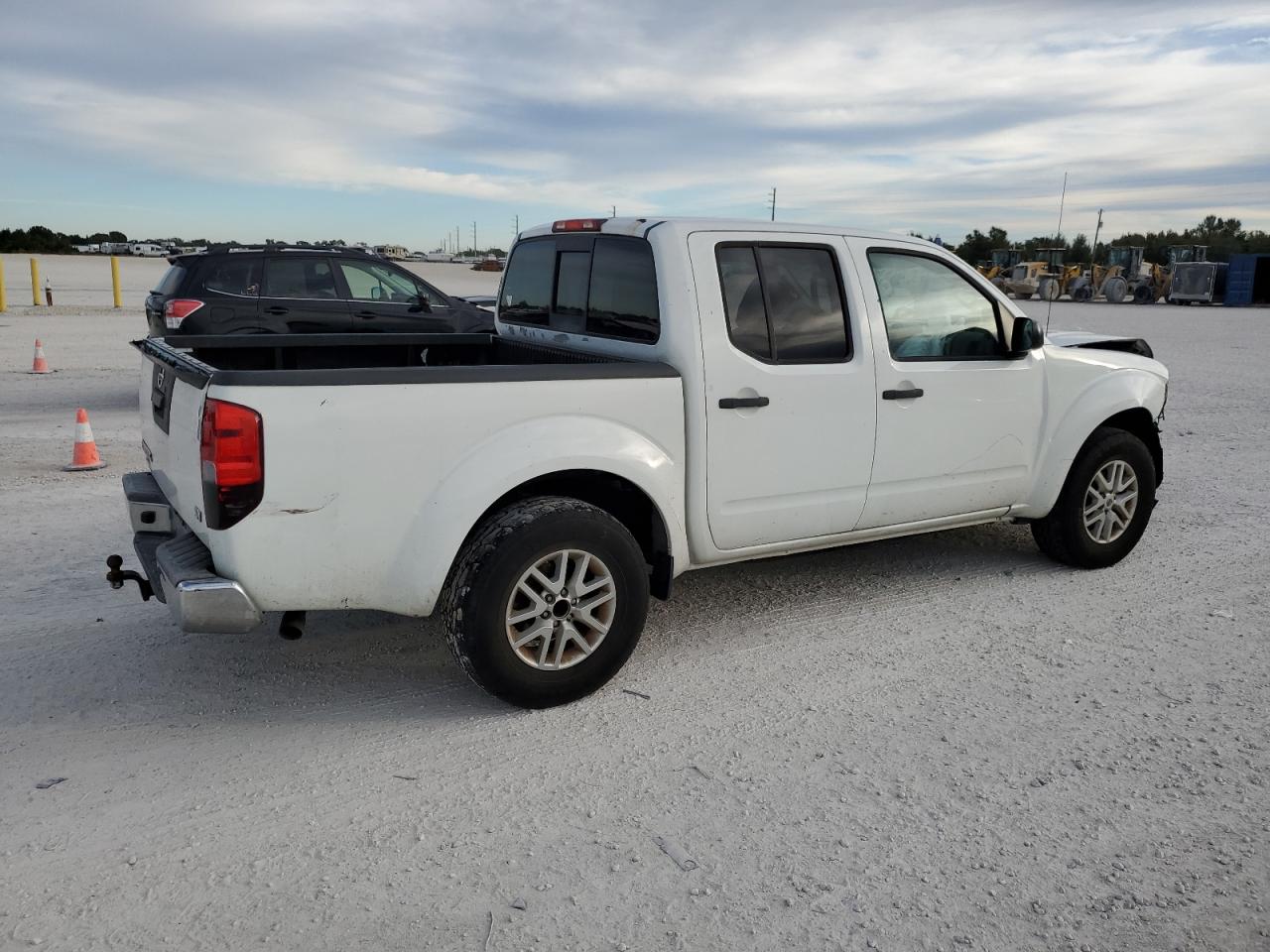 Image 3 of 2017 NISSAN FRONTIER S 2017 with VIN 1N6AD0ER4HN734443