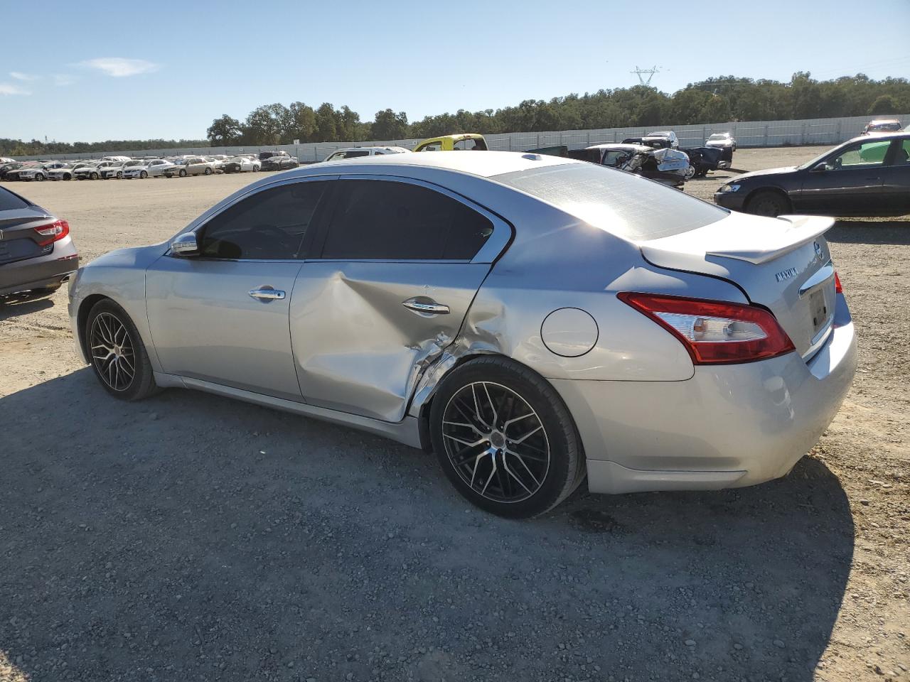 Obraz 2 z Nissan Maxima S 2011 z VIN 1N4AA5AP5BC868142