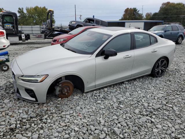 Obraz 2019 VOLVO S60 T6 R-DESIGN 2019