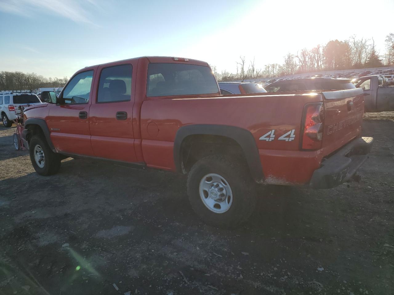 Image 2 of 2006 CHEVROLET SILVERADO K2500 HEAVY DUTY 2006 with VIN 1GCHK23U66F110984