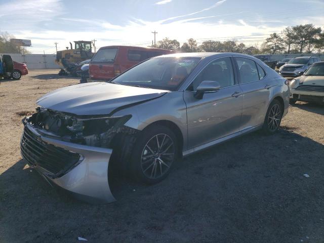 Изображение 1 2023 TOYOTA CAMRY XLE 2023 с VIN 4T1F31AK7PU618504