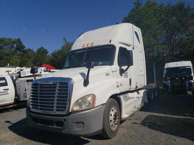 Image 2 of 2008 FREIGHTLINER CASCADIA 125 2008 with VIN 1FUJGLCK48LAB4256