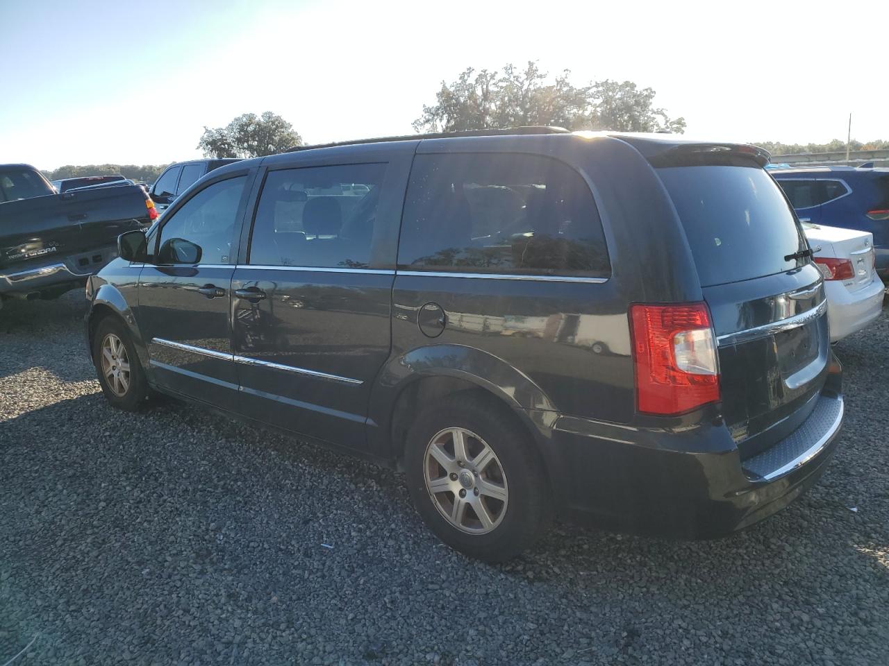 Изображение 2 2012 CHRYSLER TOWN & COUNTRY TOURING 2012 с VIN 2C4RC1BG4CR133014
