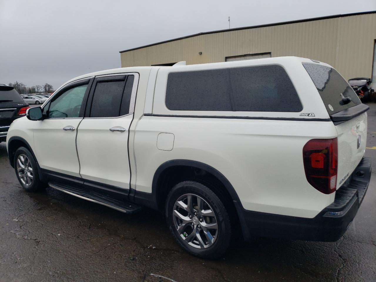 Obraz 2 z 2019 HONDA RIDGELINE RTL 2019 z VIN 5FPYK3F77KB024214