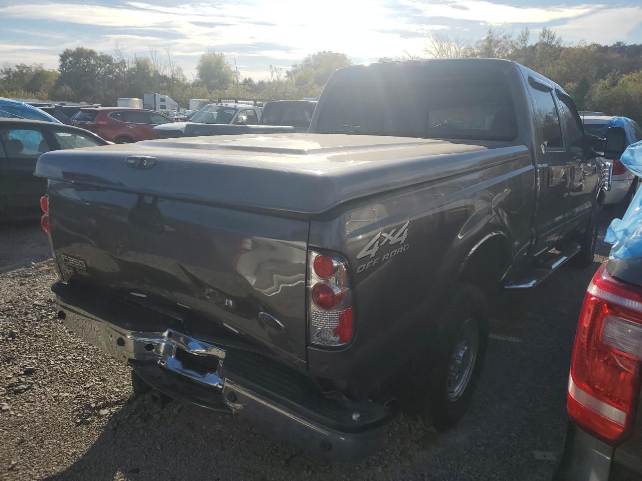 Obraz 3 z 2002 FORD F350 SRW SUPER DUTY 2002 z VIN 1FTSW31S12EB89711