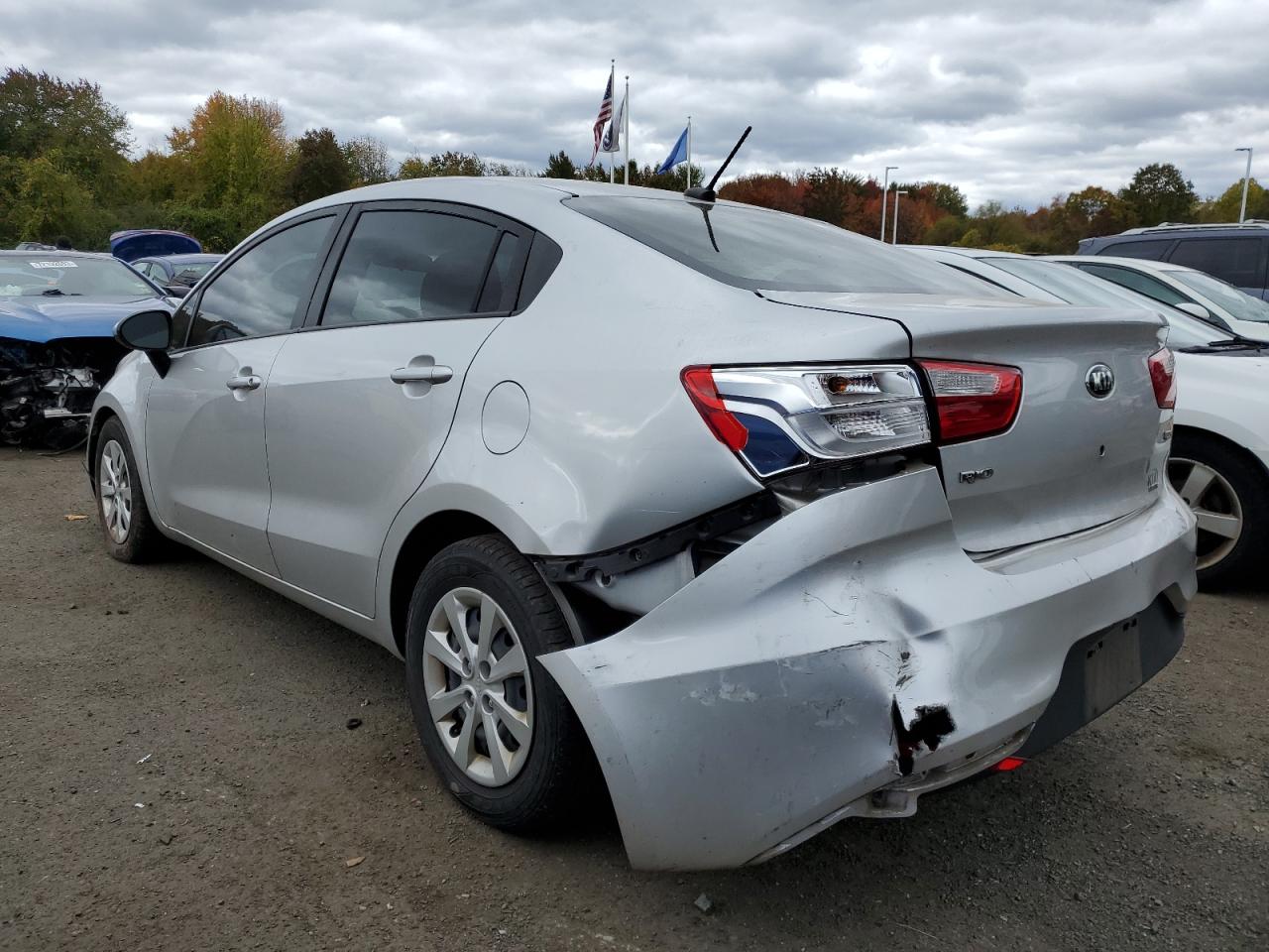 Изображение 2 2016 KIA RIO LX 2016 с VIN KNADM4A37G6688105