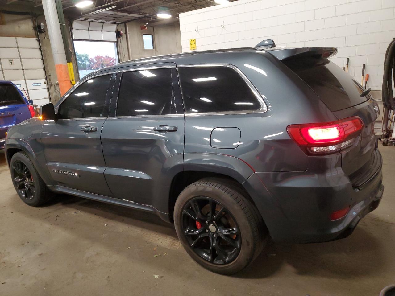 Obraz 2 z 2015 JEEP GRAND CHEROKEE SRT-8 2015 z VIN 1C4RJFDJ0FC637939