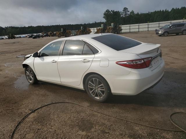 Image 2 of 2016 TOYOTA CAMRY LE 2016 with VIN 4T1BF1FKXGU170810
