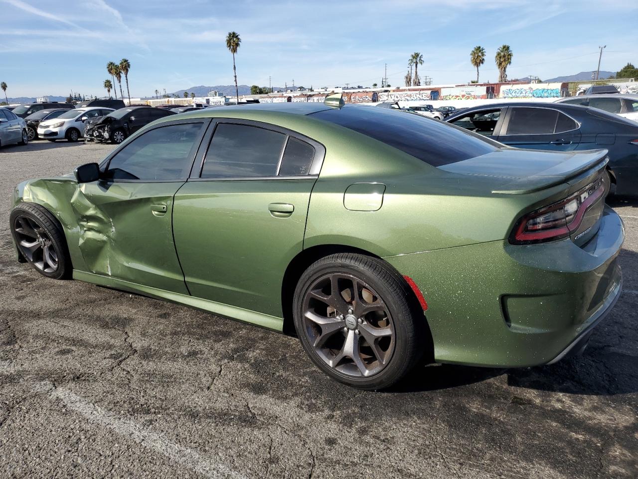 Изображение 2 2018 DODGE CHARGER SXT PLUS 2018 с VIN 2C3CDXHG1JH272537