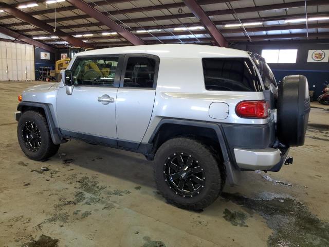 Obraz 2 z 2007 TOYOTA FJ CRUISER  2007 z VIN JTEBU11F870088369
