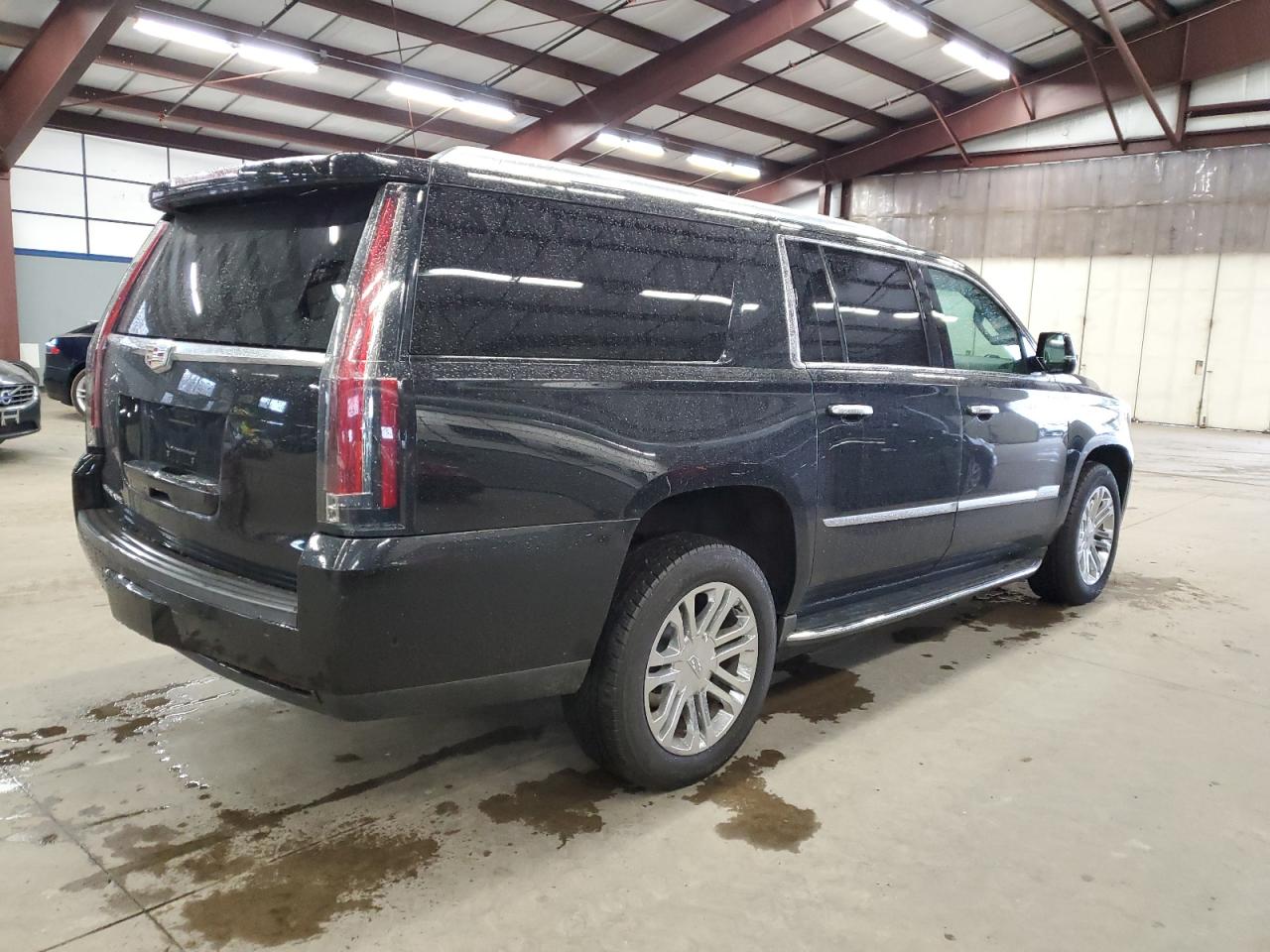 Image 3 of 2018 CADILLAC ESCALADE ESV 2018 with VIN 1GYS4GKJ6JR238759