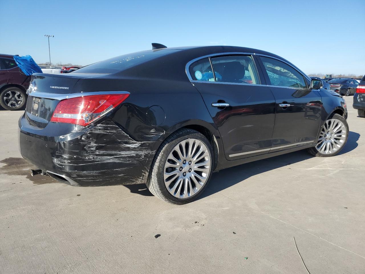 Obraz 3 z 2016 BUICK LACROSSE PREMIUM 2016 z VIN 1G4GF5G36GF264238