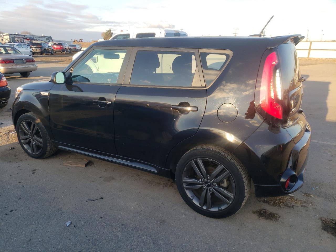 Image 2 of 2016 KIA SOUL + 2016 with VIN KNDJP3A5XG7365265