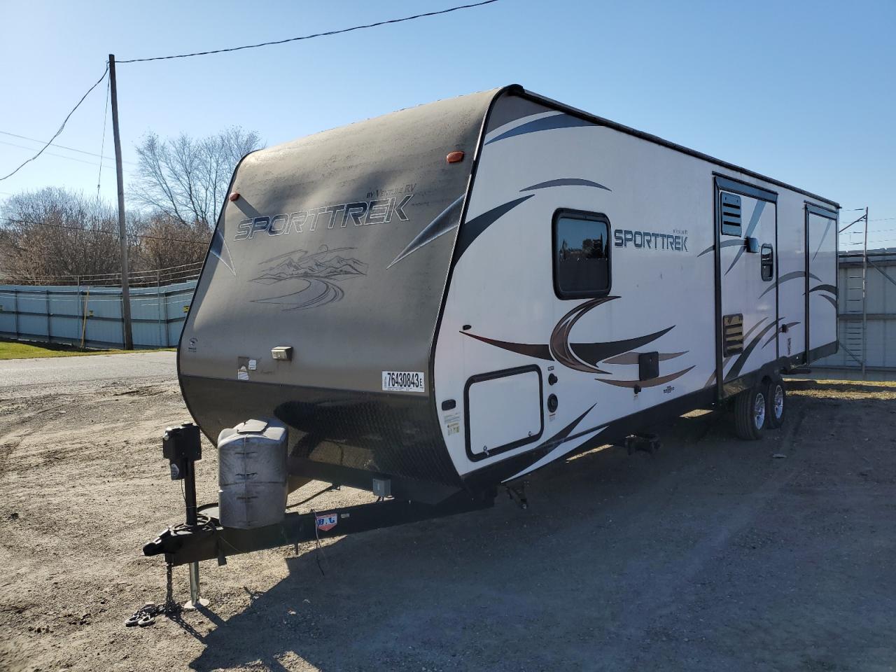 Image 2 of 2016 SPOR TRAVELTRLR 2016 with VIN 4EZT13221G5098686