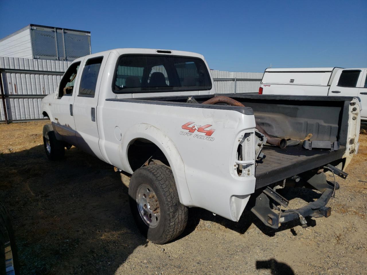Obraz 2 z 2005 FORD F350 SRW SUPER DUTY 2005 z VIN 1FTWW31PX5ED21074