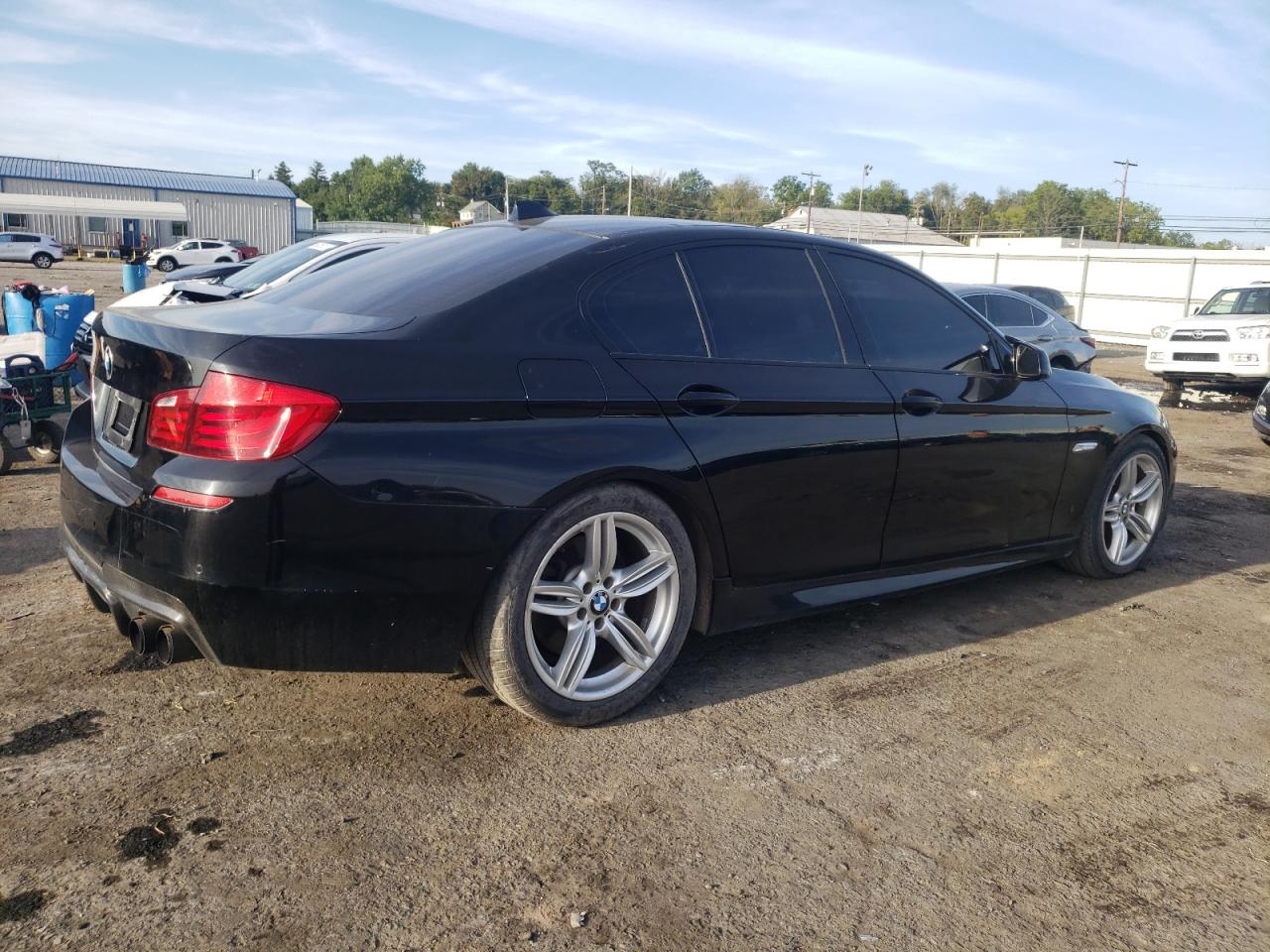 Изображение 3 Bmw 550 I 2011 с VIN WBAFR9C57BC617809