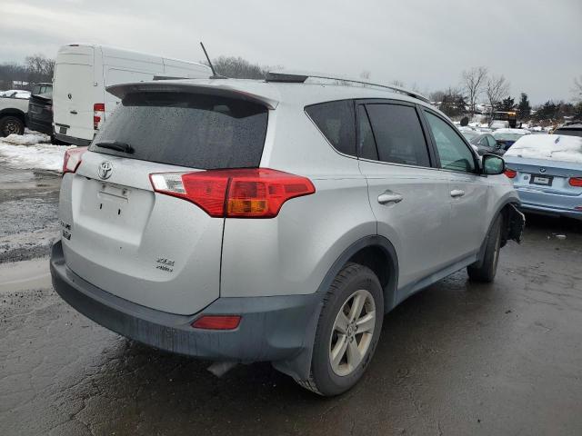 Image 3 of 2015 TOYOTA RAV4 XLE 2015 with VIN 2T3RFREV2FW338258