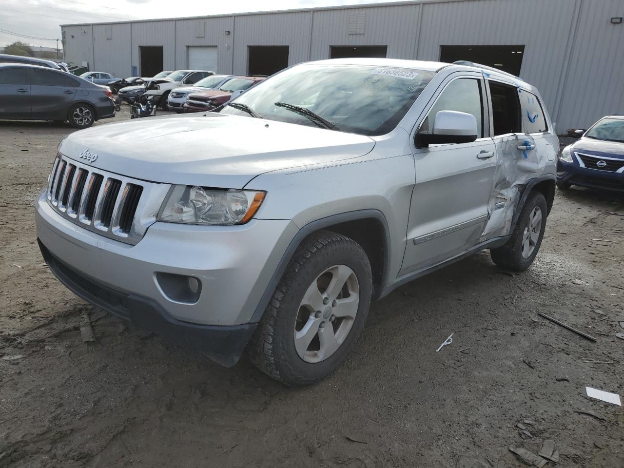 Изображение 2011 JEEP GRAND CHEROKEE LAREDO 2011