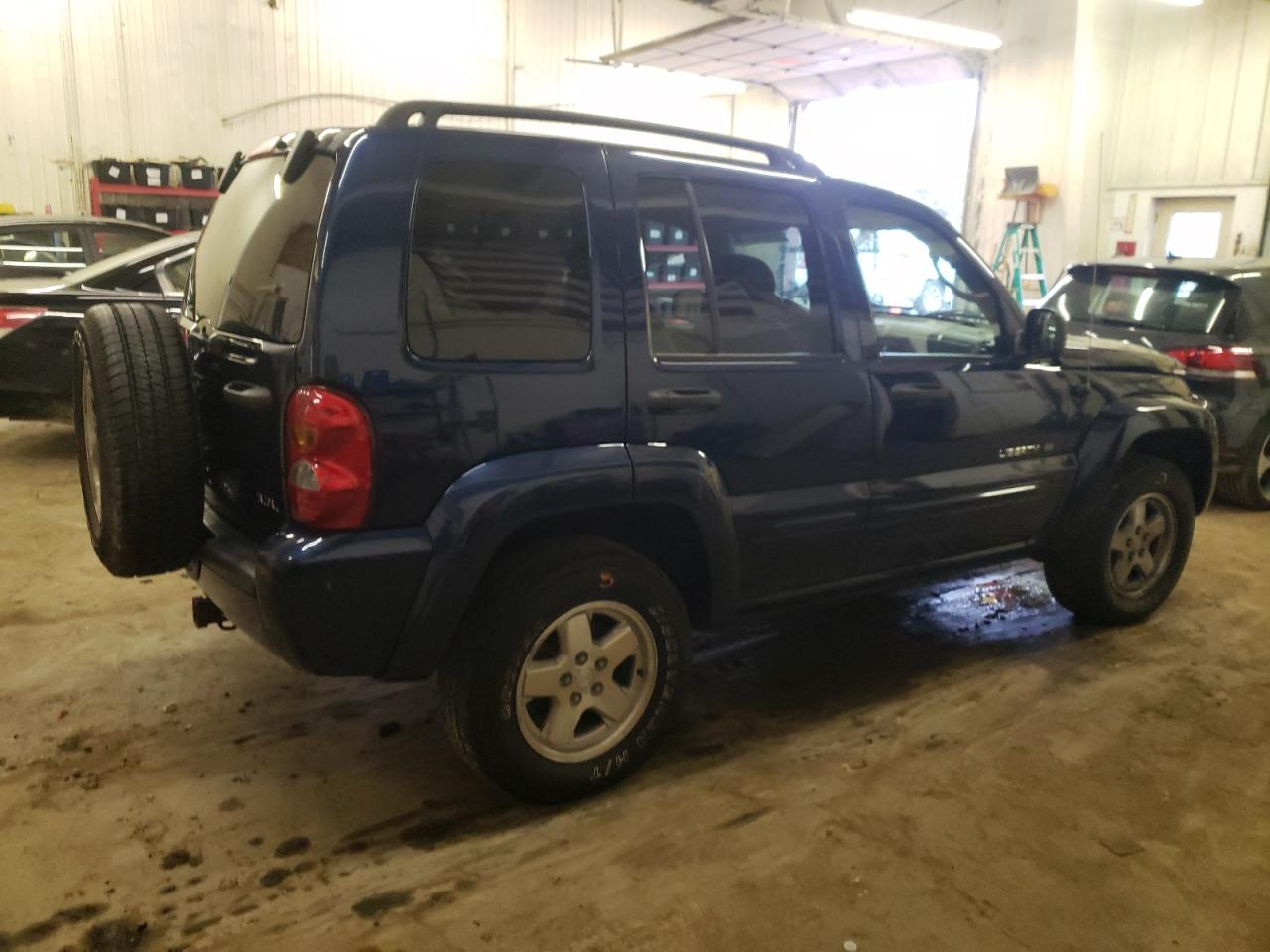Изображение 3 2003 JEEP LIBERTY LIMITED 2003 с VIN 1J4GL58K83W702281