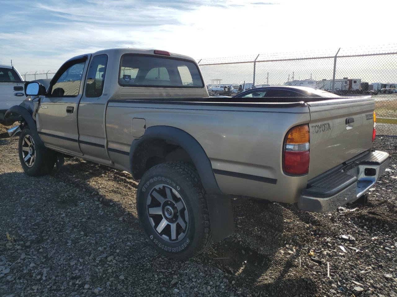 Image 2 of 2002 TOYOTA TACOMA XTRACAB PRERUNNER 2002 with VIN 5TESN92N92Z114704