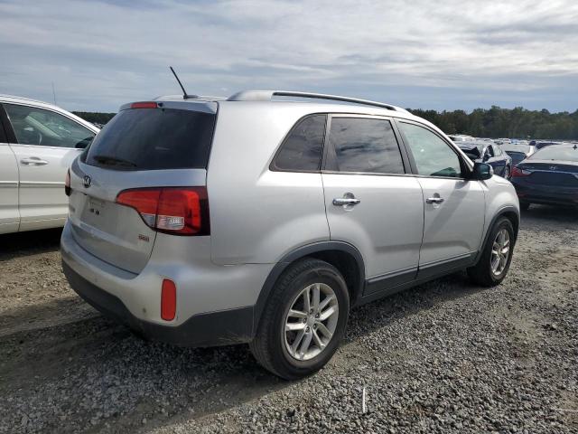 Изображение 3 2015 KIA SORENTO LX 2015 с VIN 5XYKT3A69FG555407