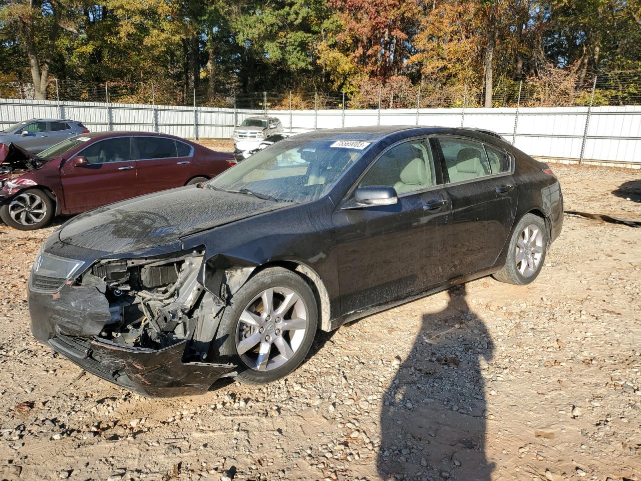 Изображение 1 2013 ACURA TL  2013 с VIN 19UUA8F2XDA013670