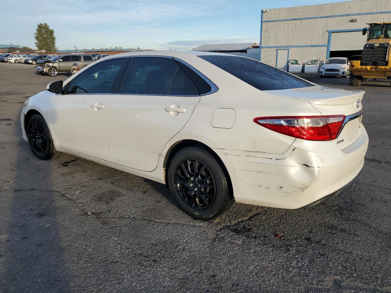 Image 2 of 2017 TOYOTA CAMRY LE 2017 with VIN 4T1BF1FK4HU423816