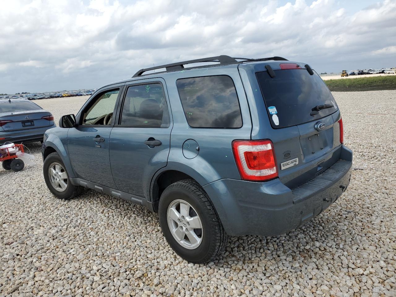 Obraz 2 z 2011 FORD ESCAPE XLT 2011 z VIN 1FMCU0D76BKC22974