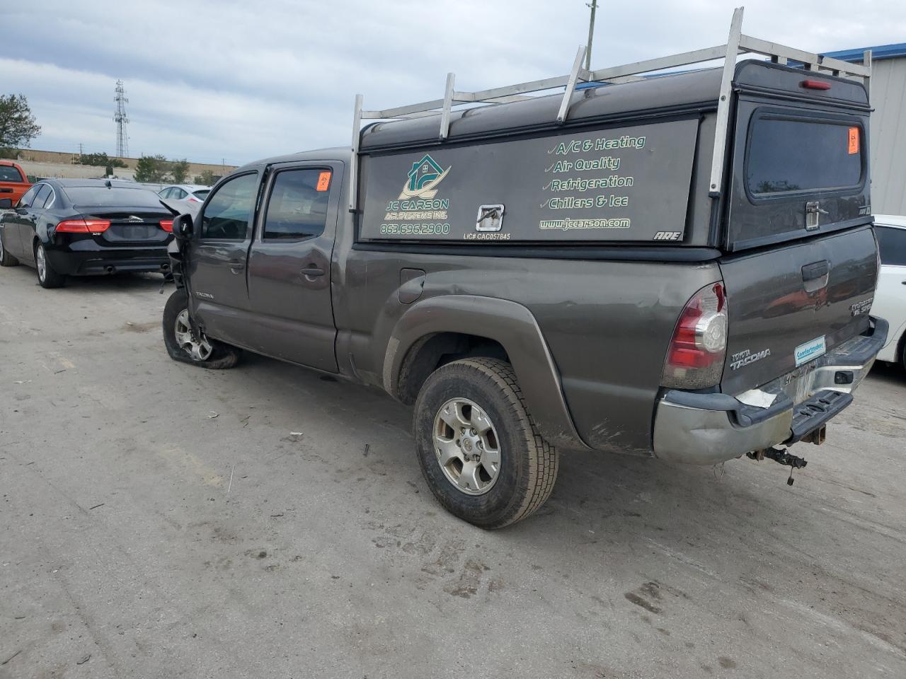 Obraz 2 z 2013 TOYOTA TACOMA DOUBLE CAB PRERUNNER LONG BED 2013 z VIN 5TFKU4HN2DX003533
