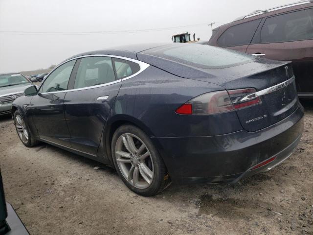 Obraz 2 z 2015 TESLA MODEL S  2015 z VIN 5YJSA1E19FF108351