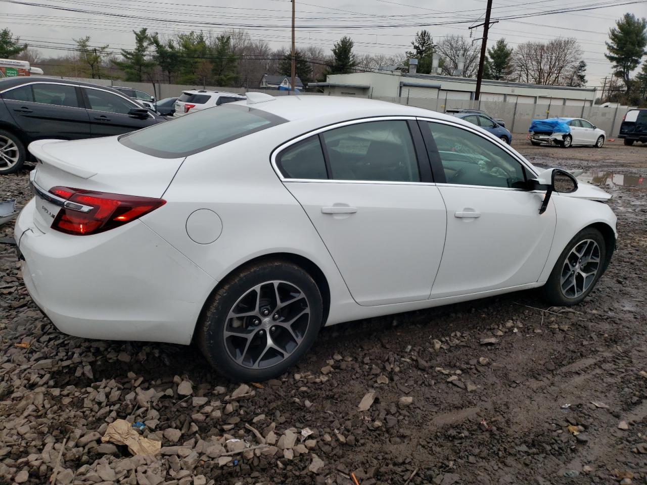 Image 3 of 2016 BUICK REGAL SPORT TOURING 2016 with VIN 2G4G35EXXG9206334