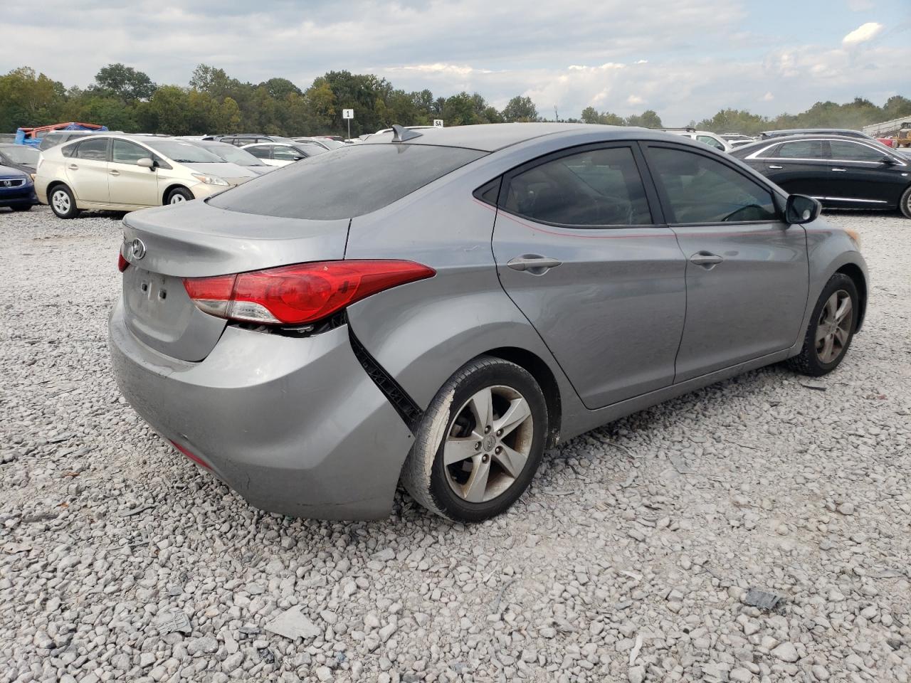 Изображение 3 2012 HYUNDAI ELANTRA GLS 2012 с VIN KMHDH4AE6CU445993