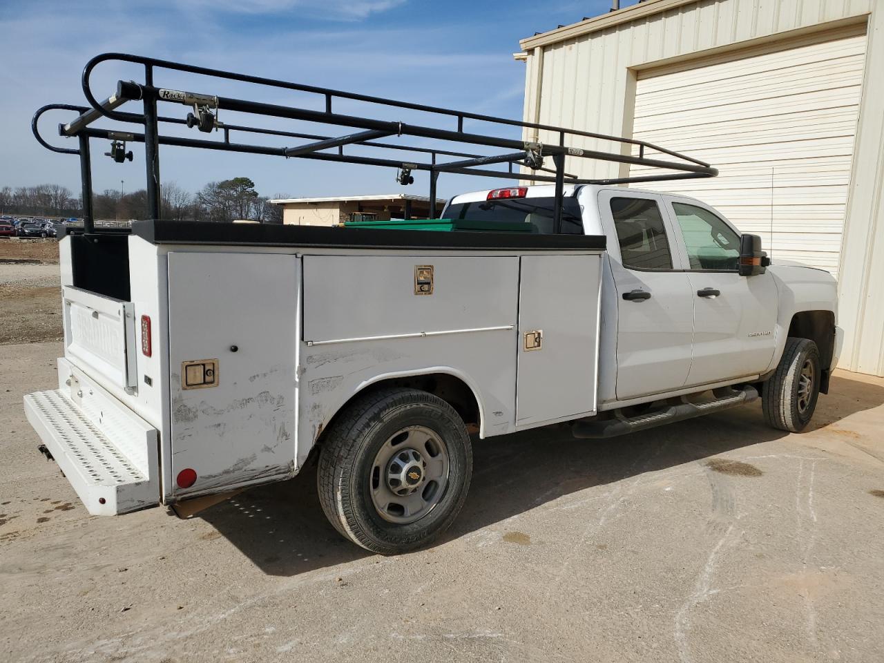 Изображение 3 2019 CHEVROLET SILVERADO C2500 HEAVY DUTY 2019 с VIN 2GB2CREG1K1194852