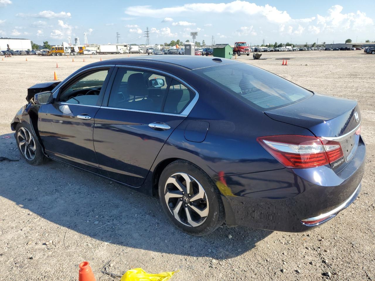 Obraz 2 z Honda Accord Exl 2016 z VIN 1HGCR2F8XGA155186