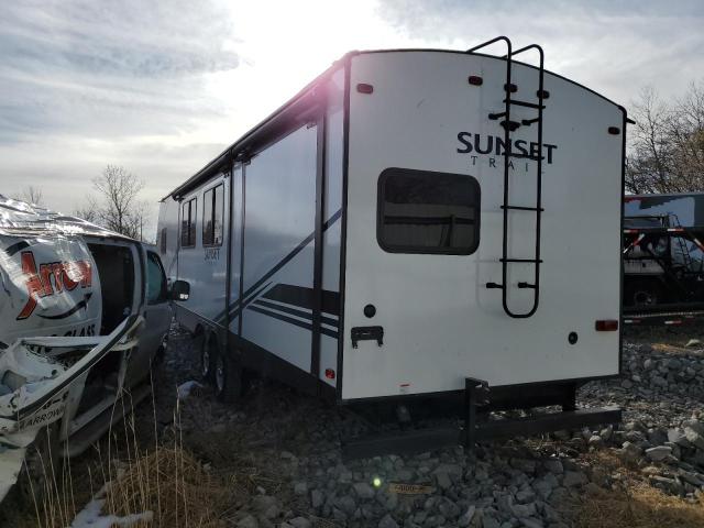 Image 3 of 2020 KEYSTONE SUNSET TRA 2020 with VIN 4YDT33120L5350237