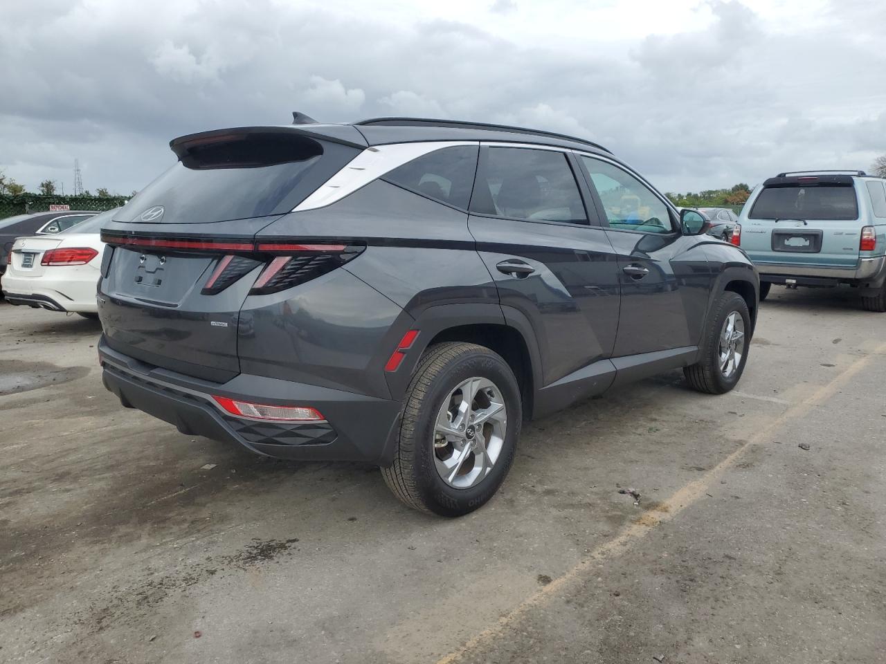 Изображение 3 2023 HYUNDAI TUCSON SEL 2023 с VIN 5NMJBCAE7PH286501