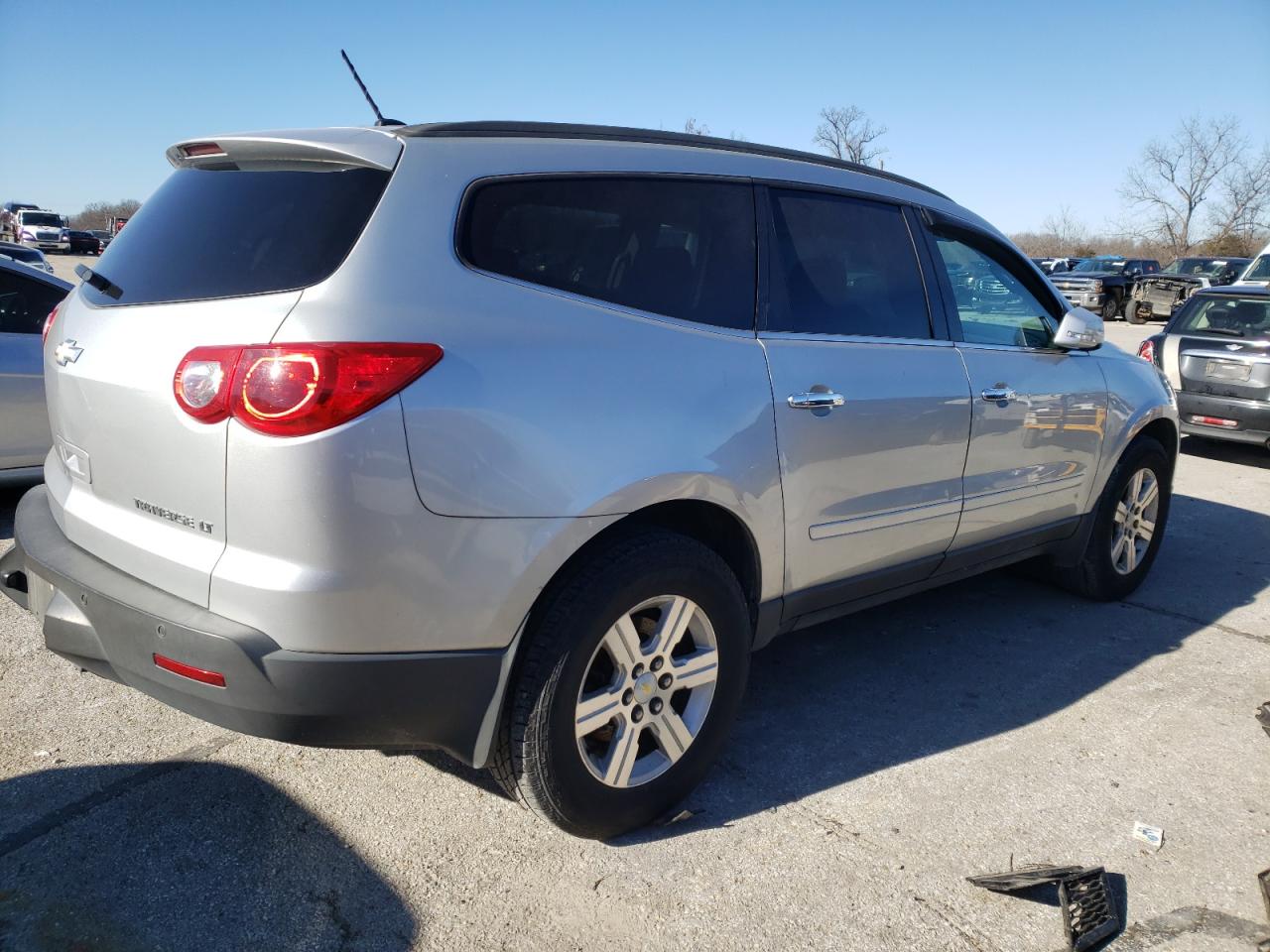 Obraz 3 z 2010 CHEVROLET TRAVERSE LT 2010 z VIN 1GNLVFED9AJ260557
