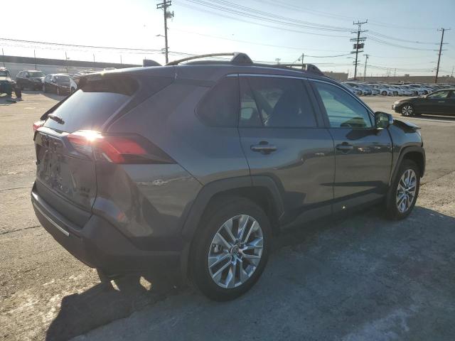 Изображение 3 2023 TOYOTA RAV4 XLE PREMIUM 2023 с VIN 2T3A1RFV7PW337845