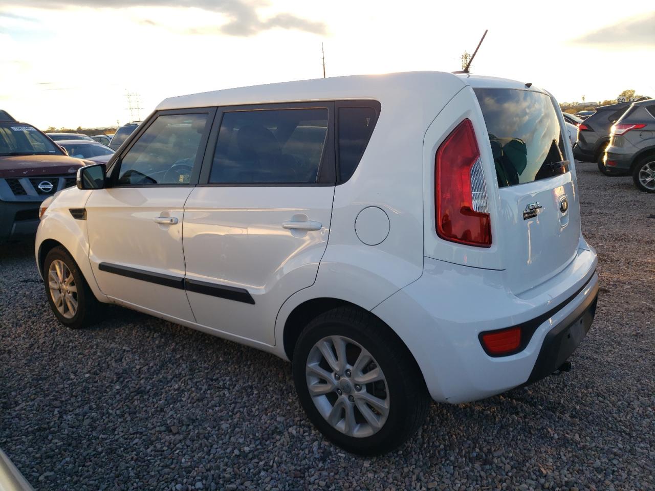 Изображение 2 2013 KIA SOUL + 2013 с VIN KNDJT2A64D7580151