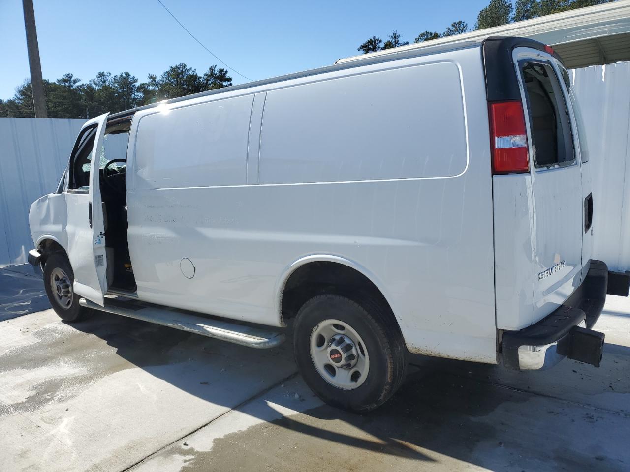 Image 2 of 2022 GMC SAVANA G2500 2022 with VIN 1GTW7AFP2N1143081