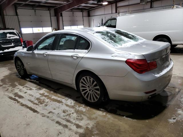 Obraz 2 z 2009 BMW 750 I 2009 z VIN WBAKA83589CY35137
