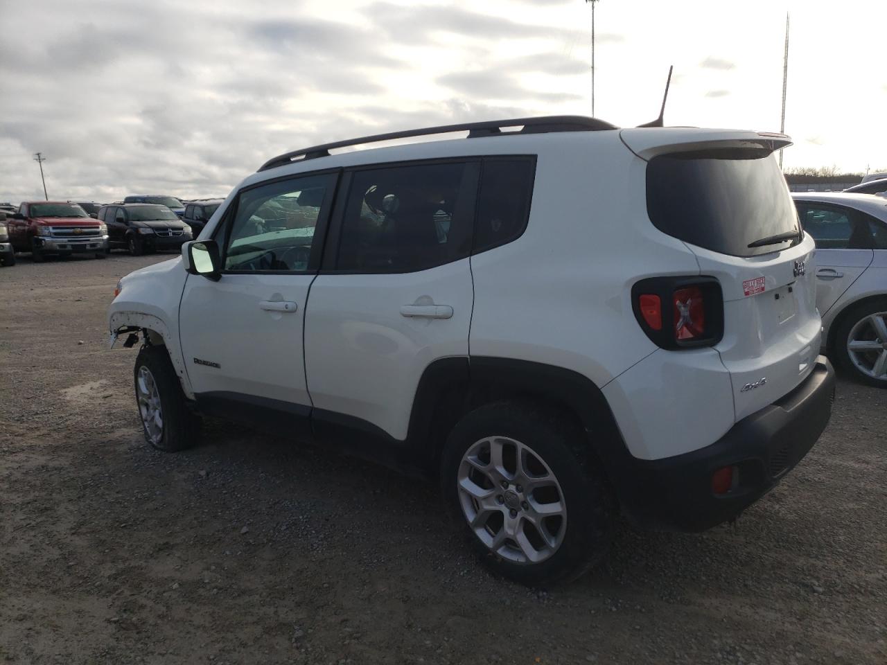 Изображение 2 2018 JEEP RENEGADE LATITUDE 2018 с VIN ZACCJBBB7JPJ34405